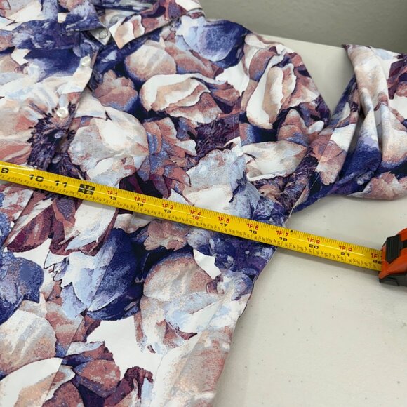 Chicos No Iron Fitted Stretch Floral Long Sleeve Button Up Shirt Womens sz 8 (1) - Picture 7 of 8